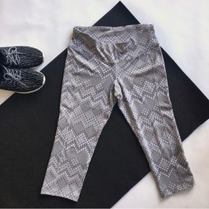 Grey Cropped Leggings